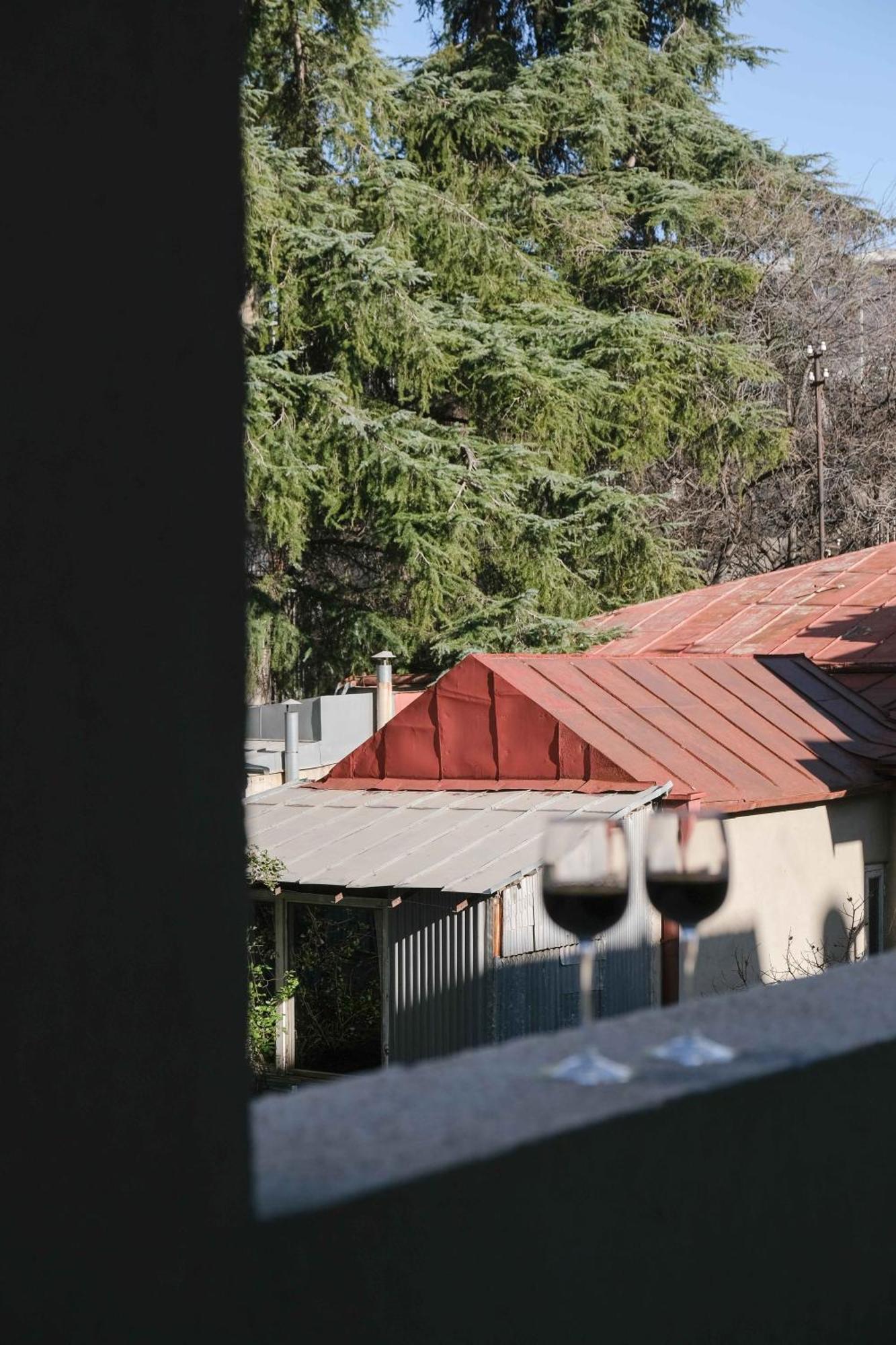 Round Garden Hotel Tiflis Dış mekan fotoğraf